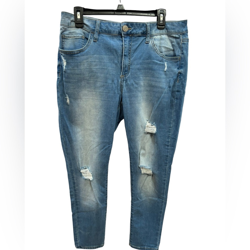So Women’s Blue Distressed High‎ Rise Ankle Jegging Size 13
